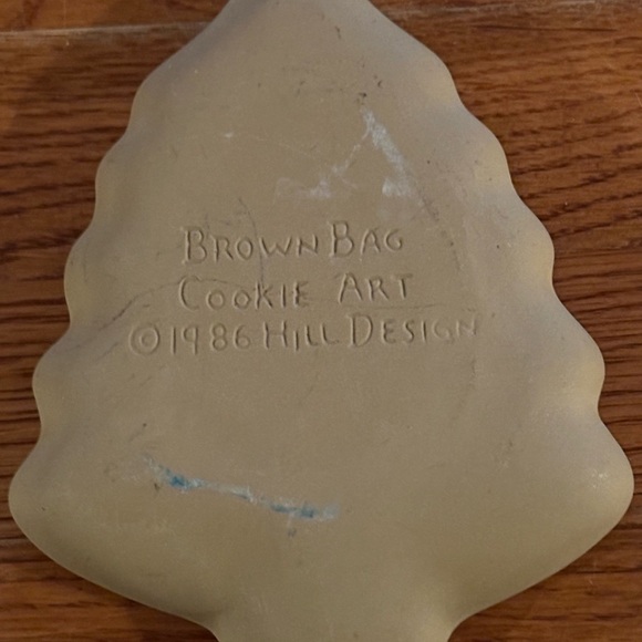 Brown Bag Cookie Art, 1986 Hill Design Christmas Tree Cookie Mold - Picture 2 of 2